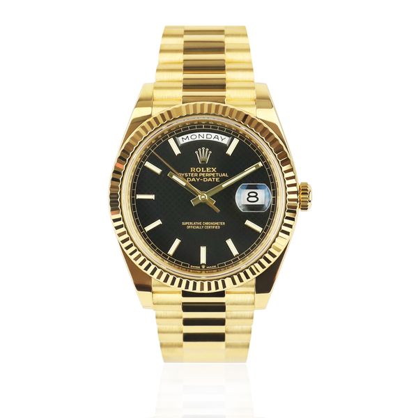 Rolex Day-Date 40 228238